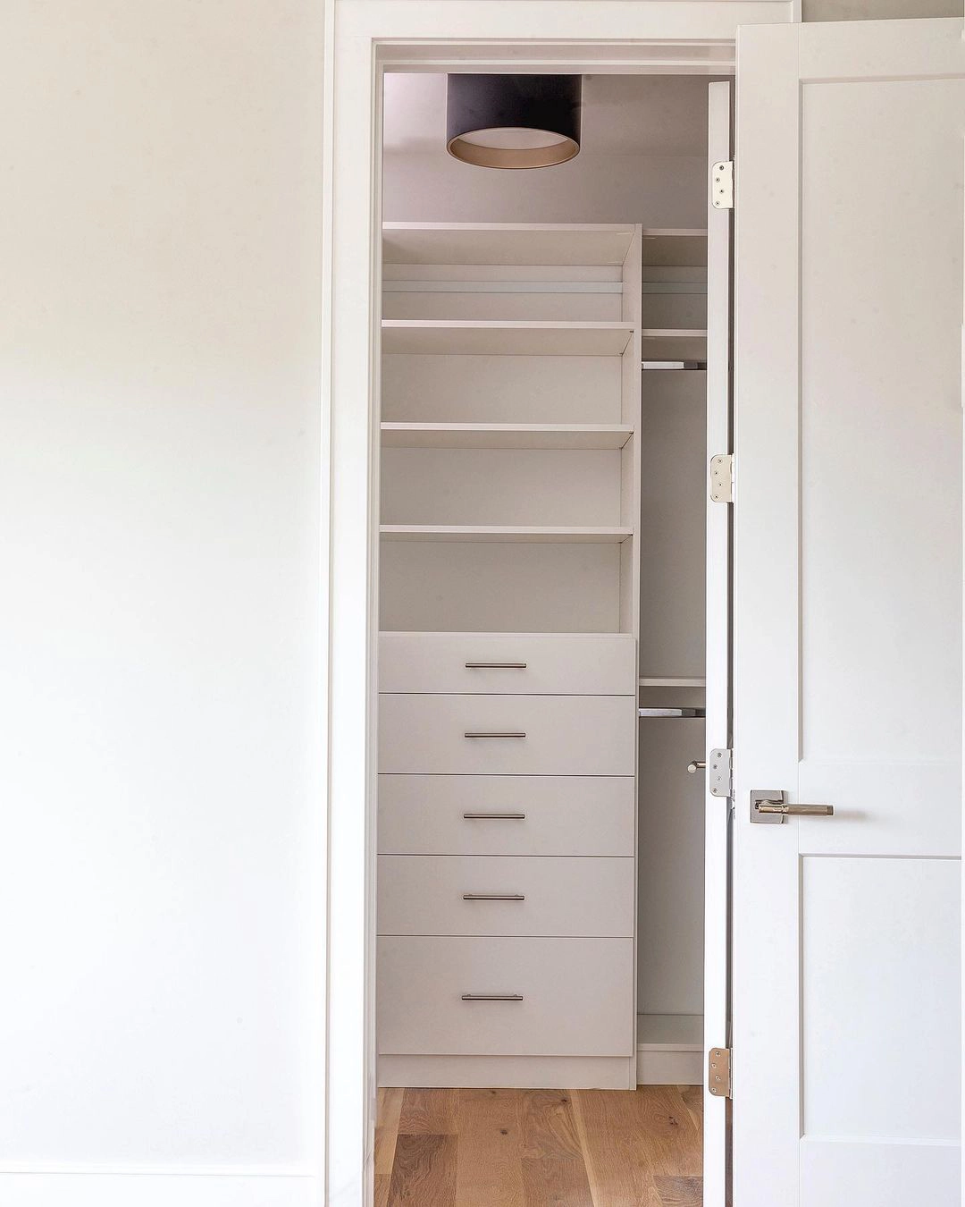 Bathroom & Closets Project – Riordan – Custom Homes in Chicago – 8